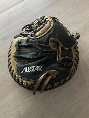 All Star THE DONUT™ - 33.5" TRAINING MITT SKU: CM1000TM